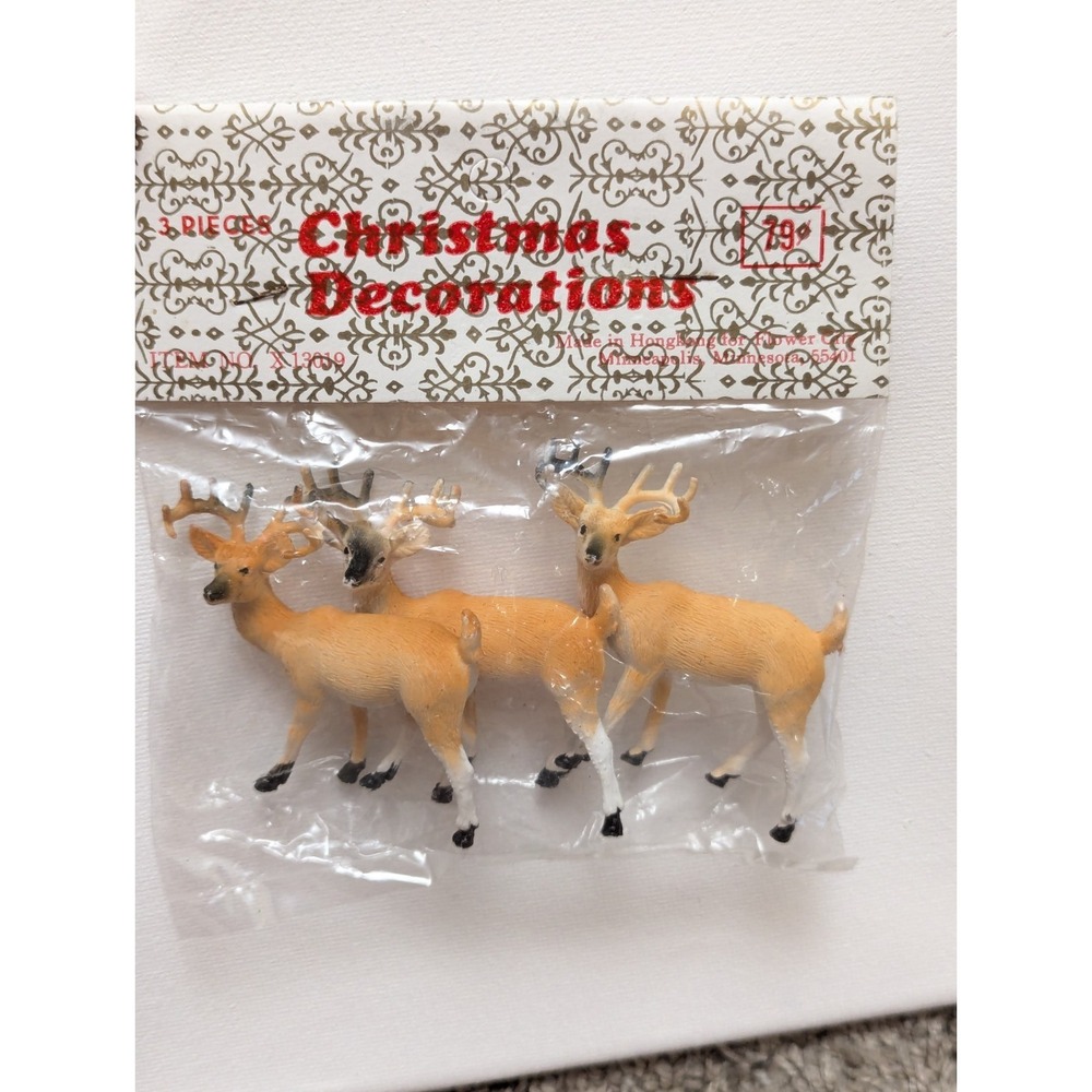 Vtg Miniature Plastic Reindeer Deer Set 2.5" Hong Kong New Old Stock Christmas